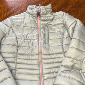 Gray puffer jacket M